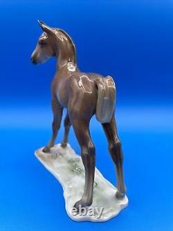 ROSENTHAL (GERMANY) HORSE FOAL ON PLINTH, 1940s HALLMARK, TH. KARNER ARTIST