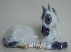 ROYAL COPENHAGEN Pferd Pony Lippizaner 5690 Jeanne Grut PORCELAIN FIGURINE HORSE