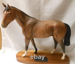 ROYAL DOULTON Beswick 2674 BAY MATT THOUROUGHBRED Connoisseur Horse 11 H X 11.5