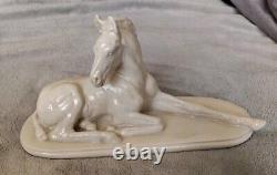 Rare Exquisite Rosenthal Lying Down Foal, 1939, By Albert Hinrich Hussmann 1719