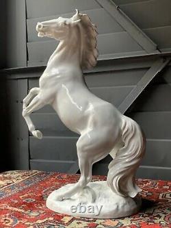 Rare Large Meissen Porcelain Horse Figurine By Erich Oehme