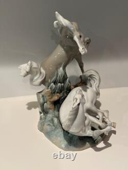 Rare Lladro Playful Horses Figurine - MINT, RETIRED 16 x 14.5