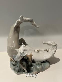Rare Lladro Playful Horses Figurine - MINT, RETIRED 16 x 14.5