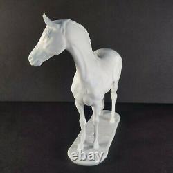 Rare Vintage'Asta' Kaiser Porcelain Horse No. 643- Signed By WOLFGANG GAWANTKA