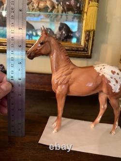 Rare and HTF Pour Horse Pottery Red Okie Clay Porcelain 7 excellent
