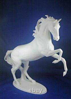 Rearing Stallion'Meteor'- Kaiser W Germany #380 Bochmann White Matte Porcelain