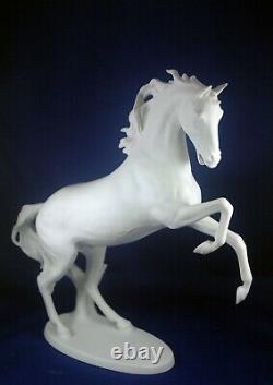 Rearing Stallion'Meteor'- Kaiser W Germany #380 Bochmann White Matte Porcelain