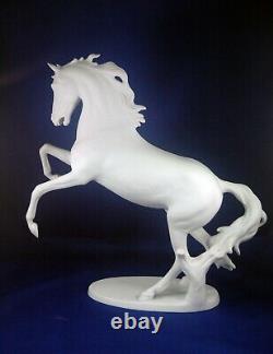 Rearing Stallion'Meteor'- Kaiser W Germany #380 Bochmann White Matte Porcelain