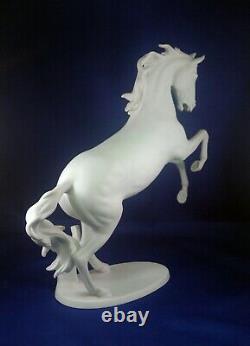 Rearing Stallion'Meteor'- Kaiser W Germany #380 Bochmann White Matte Porcelain