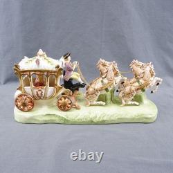 Royal Coach Horse Drawn Carriage Capodimonte Armani Reproduction Porcelain VTG