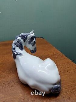 Royal Copenhagen LIPIZZANER Mare Horse Lying Figurine #5690 Denmark 7 L x 4 T