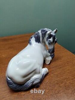 Royal Copenhagen LIPIZZANER Mare Horse Lying Figurine #5690 Denmark 7 L x 4 T