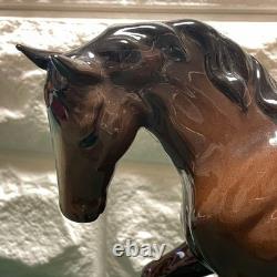 Royal Doulton Stocky Jogging Mare Horse Figurine England Vintage Brown Beauty