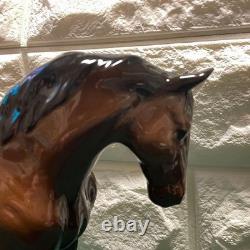 Royal Doulton Stocky Jogging Mare Horse Figurine England Vintage Brown Beauty