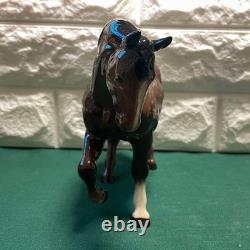 Royal Doulton Stocky Jogging Mare Horse Figurine England Vintage Brown Beauty