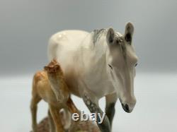 Royal Doulton The Gude Grey Mare Mare & Foal Figurine, HN 2532 WithRare Stamp