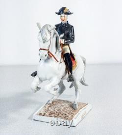 Sculpture Horse Porcelain Unter Weiss Bach Levadé Spanish Riding School Vienna