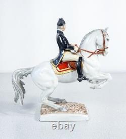 Sculpture Horse Porcelain Unter Weiss Bach Levadé Spanish Riding School Vienna
