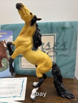 Stallions USA Horses 2000 Comeback Kid Mustang Porcelain Ltd Ed Nancy Belden