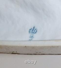 Stunning Large Sitzendorf Germany Porcelain Courting Couple Grey Horse Sculpture