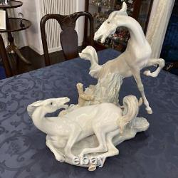 Stunning Lladro Two Horse Porcelain Large Figurine Near Mint