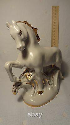 VINTAGE Porcelain! Soviet Figurine The Horse, Lomonosov LFZ
