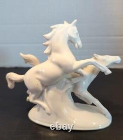 VTG Wagner and Apel Horse Running Figurine White Porcelain Wild Horses #11594