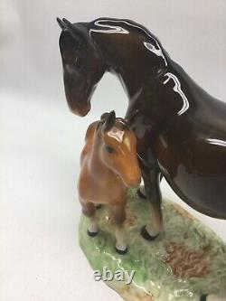 Vintage Beswick Mare And Foal Porcelain Horse Figurine