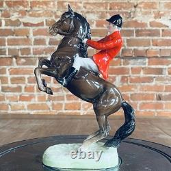 Vintage Beswick UK England Huntsman On Brown Rearing Horse Model #868