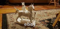 Vintage CORTENDORF Horses Trotting Porcelain, Embossed crown #2194 W. Germany