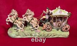 Vintage Capodimonte Armani Porcelain Royal Horse and Carriage Figurine (K6)