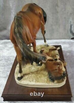 Vintage Capodimonte Giuseppe Armani Mare & Foal 169 Figurine
