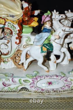 Vintage Capodimonte Style Porcelain Cinderella Carriage Horses TV Lamp 19LX8WX14
