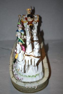 Vintage Capodimonte Style Porcelain Cinderella Carriage Horses TV Lamp 19LX8WX14