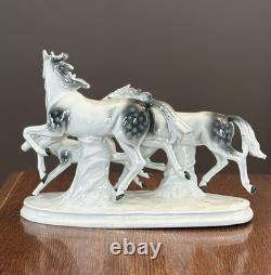 Vintage Carl Scheidig Grafenthal Porcelain Group Of Running Horses Figurine