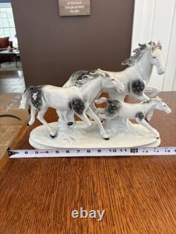 Vintage Carl Scheidig Grafenthal Porcelain Group Of Running Horses Figurine