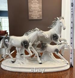 Vintage Carl Scheidig Grafenthal Porcelain Group Of Running Horses Figurine