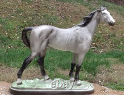 Vintage Ceramic Horse figurine TB Man Of War Goldscheider USA grey Everlast