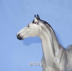 Vintage Ceramic Horse figurine TB Man Of War Goldscheider USA grey Everlast