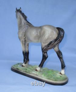 Vintage Ceramic Horse figurine TB Man Of War Goldscheider USA grey Everlast
