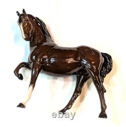Vintage Figurine Bay Horse Spirit of Freedom by Royal Doulton 1980s