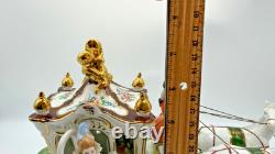 Vintage Gerold Porzellan Tettau Bavaria Horse Drawn Carriage Figurine Gold