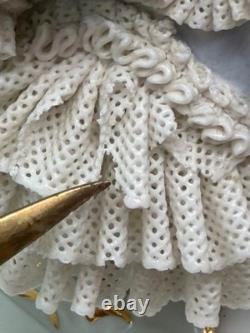 Vintage Gerold Porzellan Tettau Bavaria Horse Drawn Carriage Figurine Gold Vintage Gerold Porzellan Tettau Bavaria Horse Drawn Carriage Figurine Gold