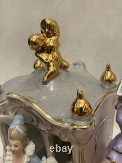 Vintage Gerold Porzellan Tettau Bavaria Horse Drawn Carriage Figurine Gold, Lace