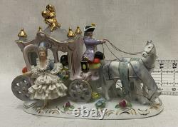 Vintage Gerold Porzellan Tettau Bavaria Horse Drawn Carriage Figurine Gold, Lace Vintage Gerold Porzellan Tettau Bavaria Horse Drawn Carriage Figurine Gold, Lace