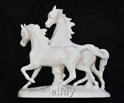 Vintage Goebel White Bisque Porcelain 2 Galloping Horses Figurine # 3232 1977