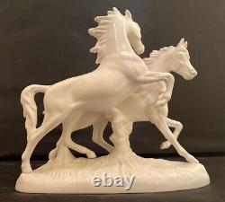 Vintage Goebel White Bisque Porcelain 2 Galloping Horses Figurine # 3232 1977