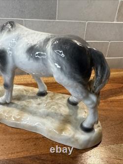 Vintage H S Unterweissbach German Porcelain Horse Grazing