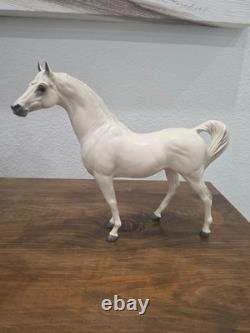 Vintage Hagen Renaker DW Nataf Arabian Large horse figurine Vintage Hagen Renaker DW Nataf Arabian Large horse figurine