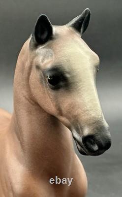 Vintage Hagen-Renaker Hackney Pony Horse Figurine Brookside Stella Base